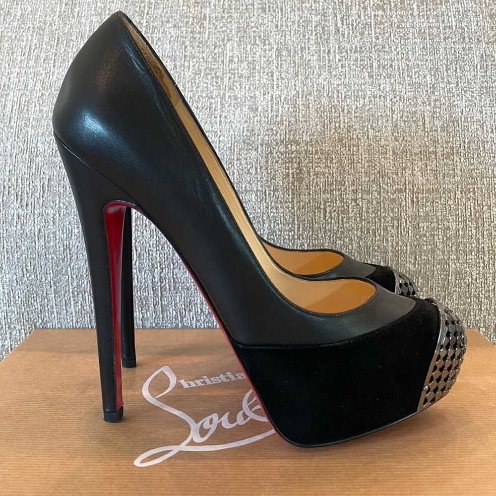 Christian Louboutin Maggie Black Size 36